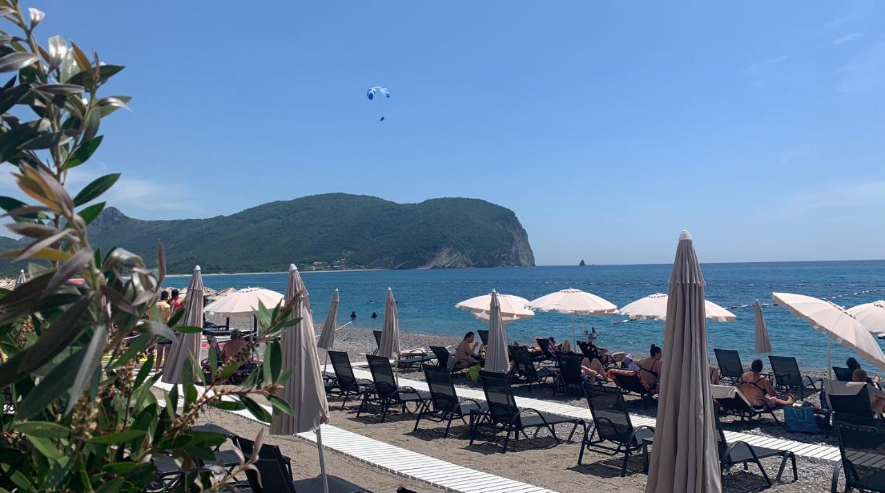Apartments Mirian Petrovac Luaran gambar