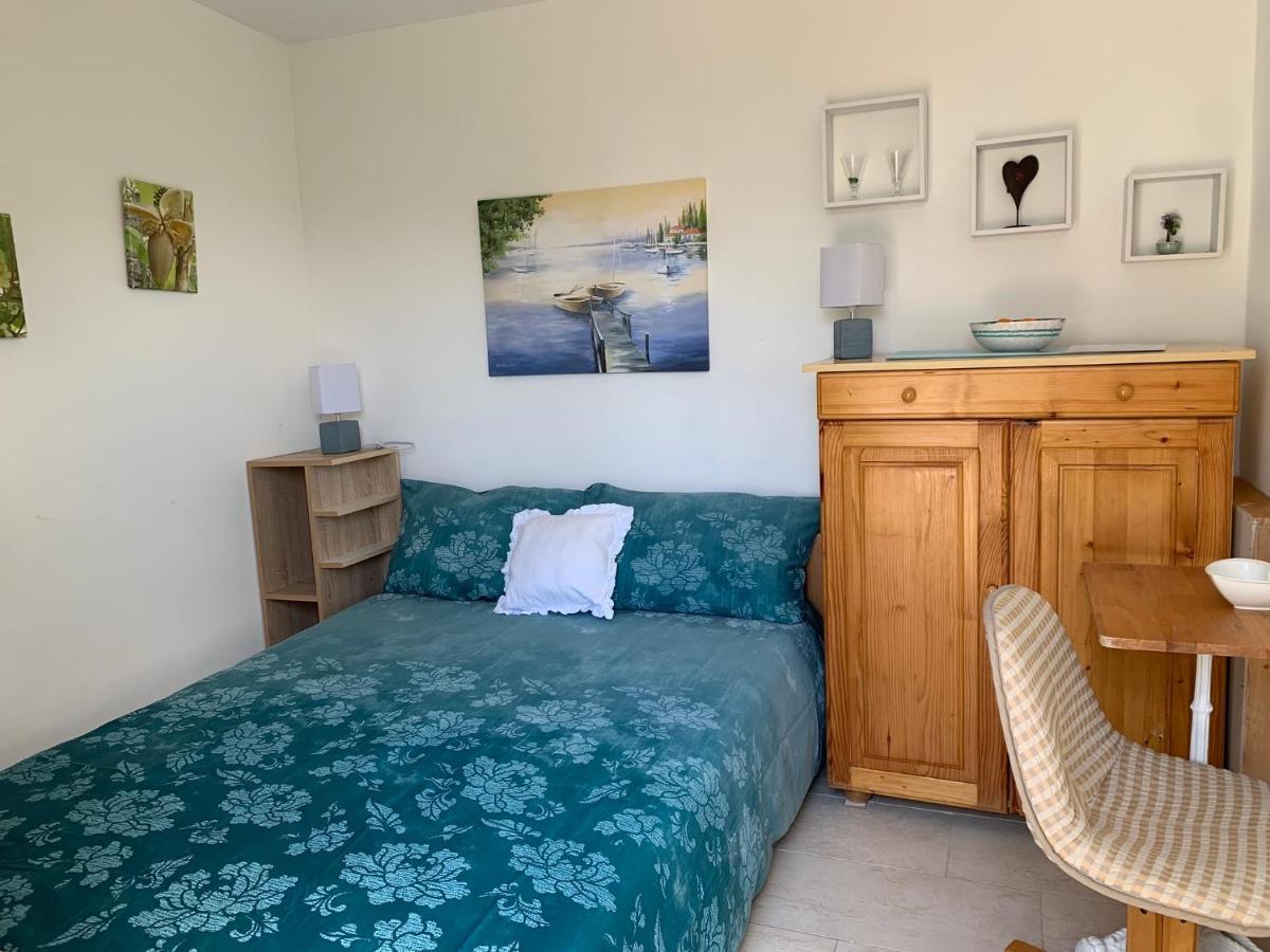 Apartments Mirian Petrovac Luaran gambar