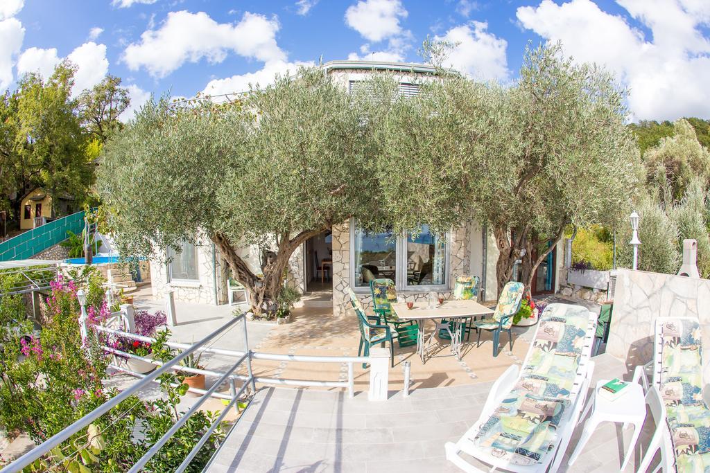 Apartments Mirian Petrovac Luaran gambar