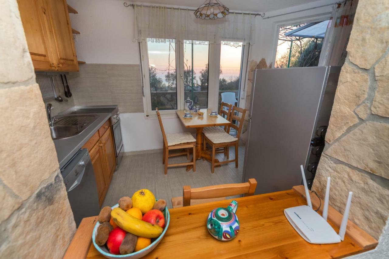 Apartments Mirian Petrovac Luaran gambar
